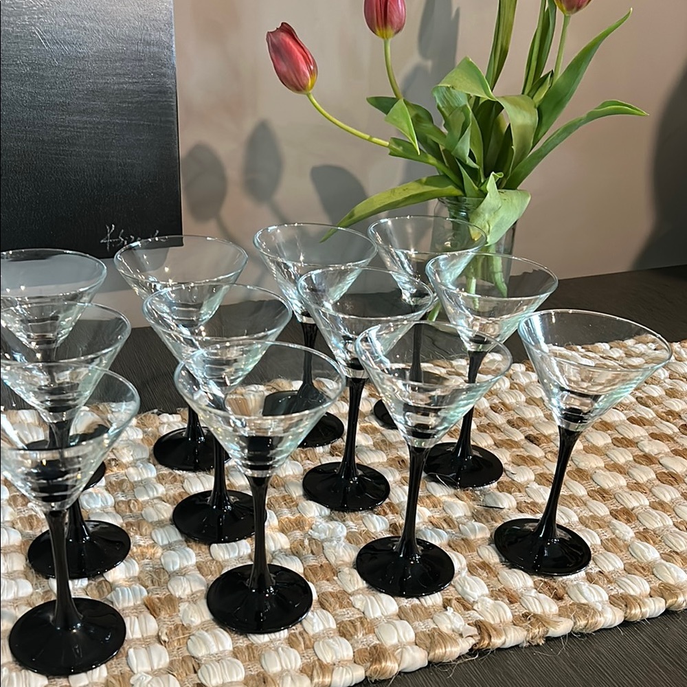 Elegant Black Stem Martini Glass Set (12)